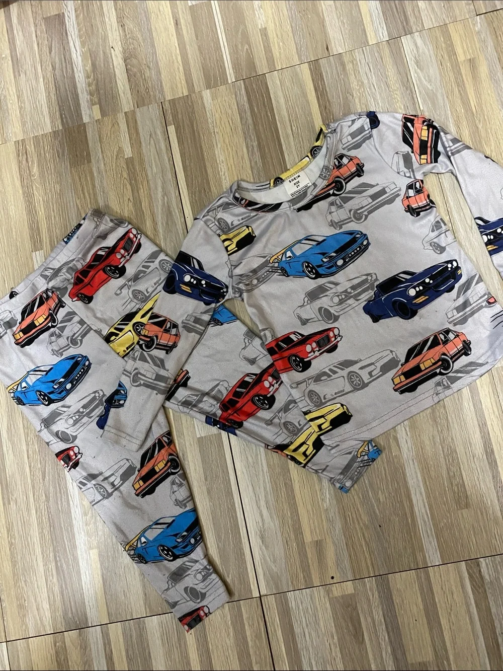 SHEIN Car Theme 2 piece pajama set size toddler boys 2T